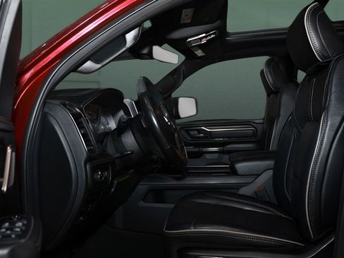 Used 2021 RAM 1500 Limited w/ Night Edition image 12