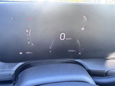 Used 2025 Buick Encore GX Sport Touring w/ Comfort Package image 17