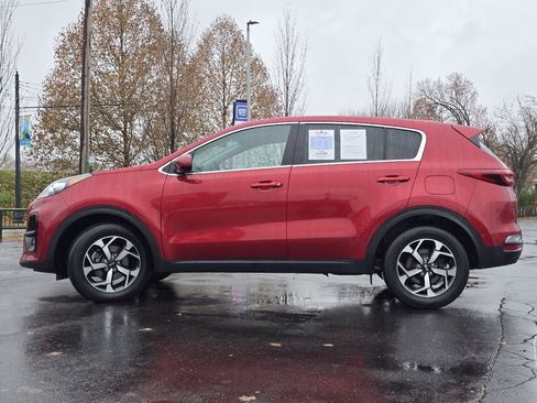 Used 2022 Kia Sportage LX image 18
