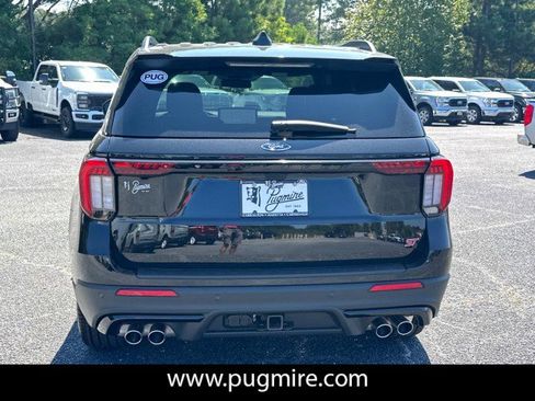 New 2025 Ford Explorer ST image 6