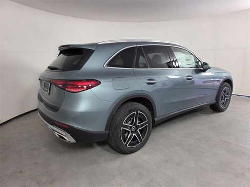 New 2026 Mercedes-Benz GLC 300 image 4