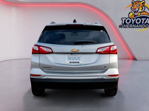 Used 2018 Chevrolet Equinox LT w/ Sun & Infotainment Package image 7