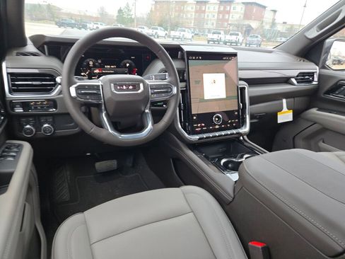 New 2026 GMC Yukon Elevation image 21