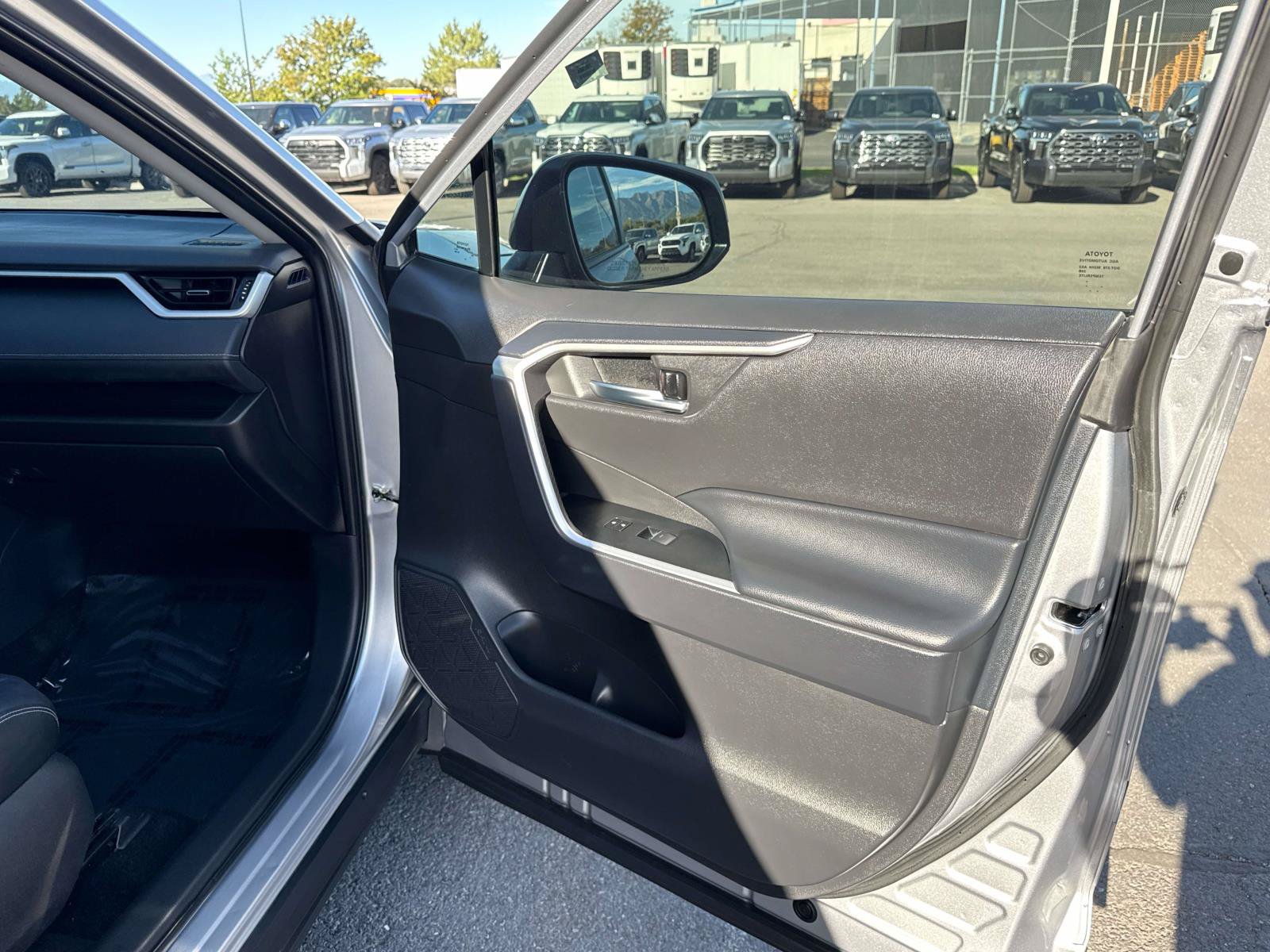 Used 2024 Toyota RAV4 XLE Premium w/ Weather Package AWD/4WD image 19