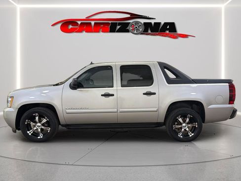 Used 2007 Chevrolet Avalanche LS image 4