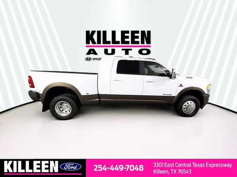 Used 2024 RAM 3500 Limited image 9