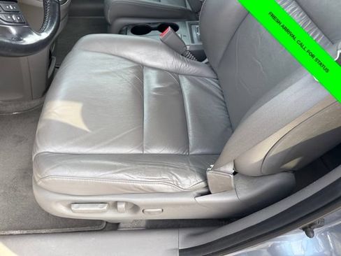Used 2011 Honda CR-V EX-L image 16
