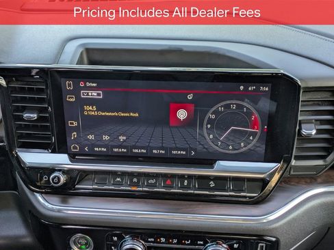Used 2023 GMC Sierra 1500 SLT w/ SLT Premium Package AWD/4WD image 18