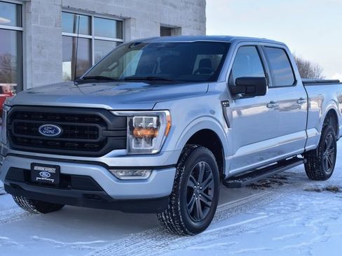 Used 2023 Ford F150 XLT w/ Equipment Group 302A High image 9