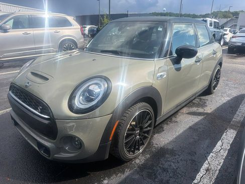 Used 2020 MINI Cooper S FWD image 1