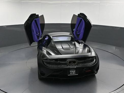 Used 2024 McLaren 750S Spider RWD image 32