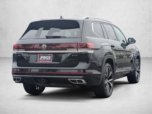 Used 2024 Volkswagen Atlas SEL Premium R-Line AWD/4WD image 5