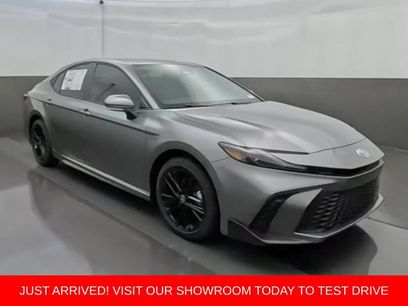 New 2026 Toyota Camry SE w/ Convenience Package