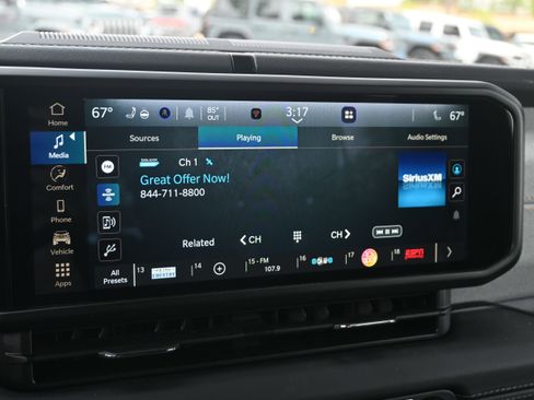 Used 2025 Jeep Wrangler Sahara w/ Safety Group image 34