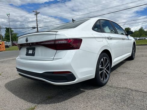 New 2026 Volkswagen Jetta Sport FWD image 4