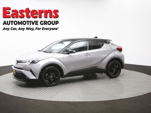 Used 2019 Toyota C-HR Limited FWD image 57