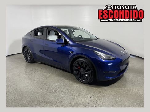 Used 2022 Tesla Model Y Performance AWD/4WD image 1