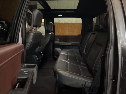 Used 2021 Ford F150 Lariat w/ Equipment Group 502A High image 49