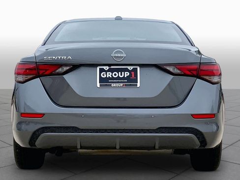 Used 2025 Nissan Sentra SV FWD image 5