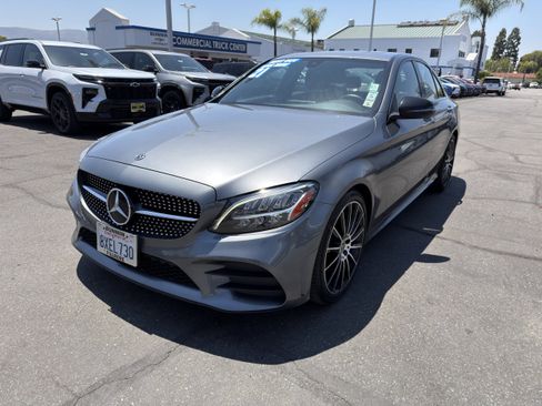 Used 2021 Mercedes-Benz C 300 Sedan image 4