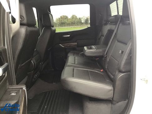 Used 2019 Chevrolet Silverado 1500 LT w/ Texas Edition image 13