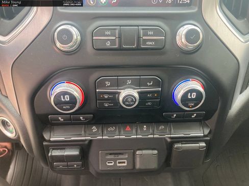 Used 2022 GMC Sierra 2500 SLE w/ SLE Value Package; AWD/4WD image 28