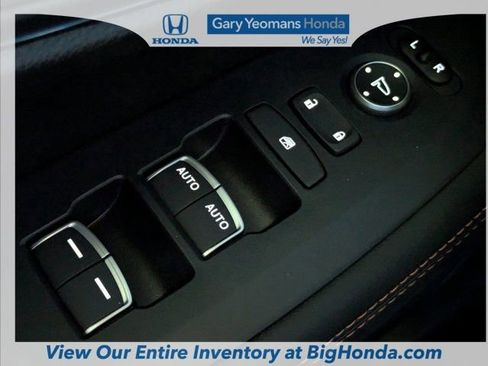 New 2026 Honda HR-V Sport image 23