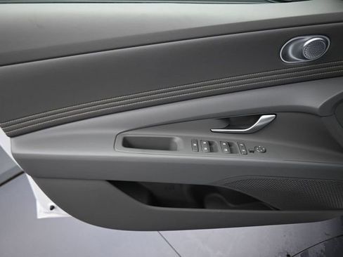 New 2026 Hyundai Elantra SEL Sport Premium FWD image 10