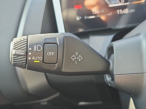 New 2026 BMW X3 xDrive30 w/ Premium Package image 27