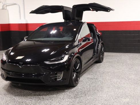 Used 2016 Tesla Model X 90D AWD/4WD image 17