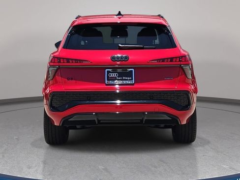 New 2026 Audi Q3 quattro 2.0T AWD/4WD image 6