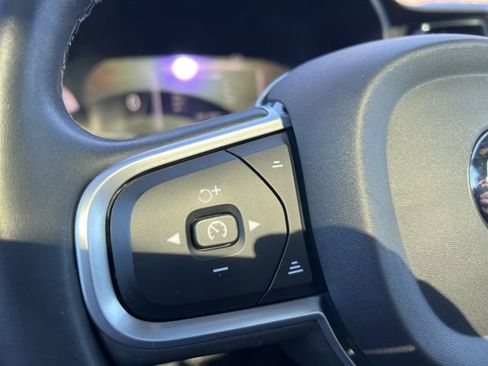 Certified 2022 Volvo XC60 T8 Inscription Expression image 33