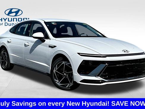 New 2026 Hyundai Sonata SEL FWD image 2