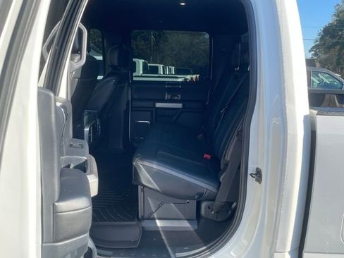 Used 2022 Ford F250 Platinum w/ FX4 Off-Road Package image 25