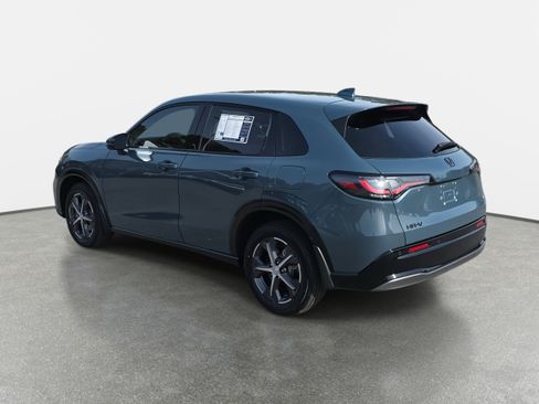 Used 2023 Honda HR-V EX-L image 7