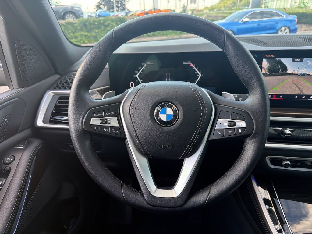 Used 2024 BMW X5 xDrive40i w/ Parking Assistance Package AWD/4WD image 23