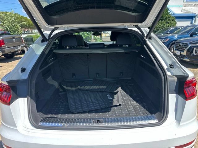 Used 2019 Audi Q8 Premium Plus AWD/4WD image 18