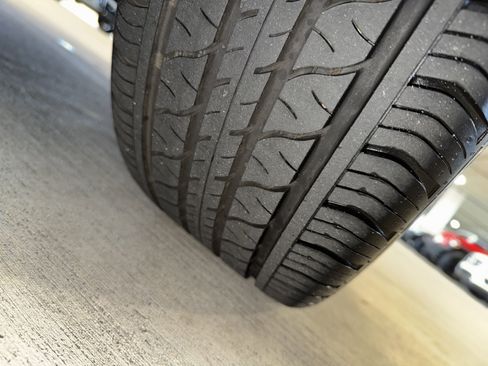 Used 2025 Cadillac CT4 Premium Luxury image 34