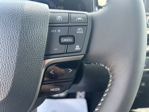 Used 2026 Toyota Camry SE FWD image 24