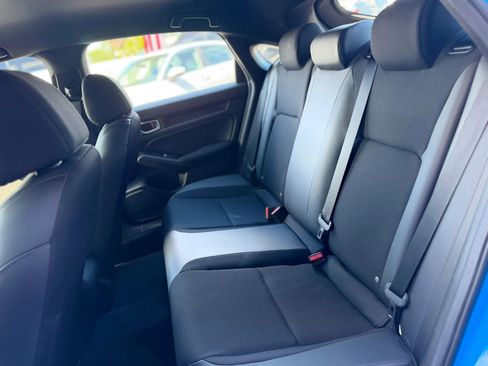 Used 2025 Honda Civic Sport image 19