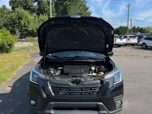 Used 2023 Subaru Forester Premium AWD/4WD image 19