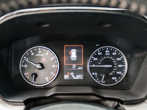 Used 2024 Subaru Outback Premium AWD/4WD image 14
