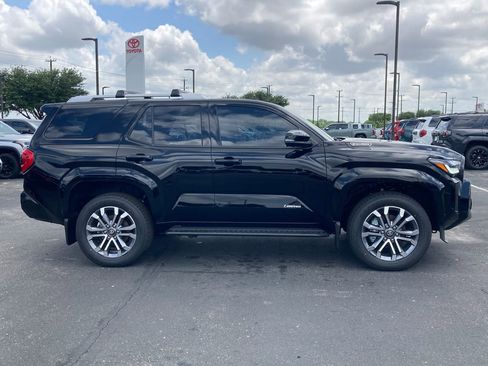 New 2026 Toyota 4Runner Limited AWD/4WD image 4