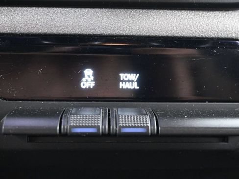 Used 2021 RAM 2500 Tradesman AWD/4WD image 24