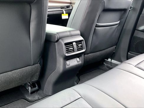 New 2026 Nissan Murano Platinum image 18