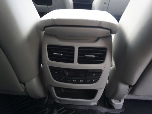 Used 2017 Acura MDX SH-AWD w/ Advance Package image 24
