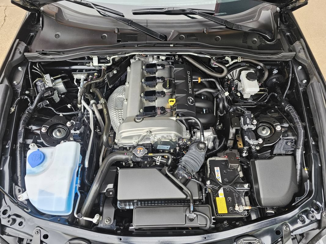 Used 2025 MAZDA MX-5 Miata RF Grand Touring RWD image 30