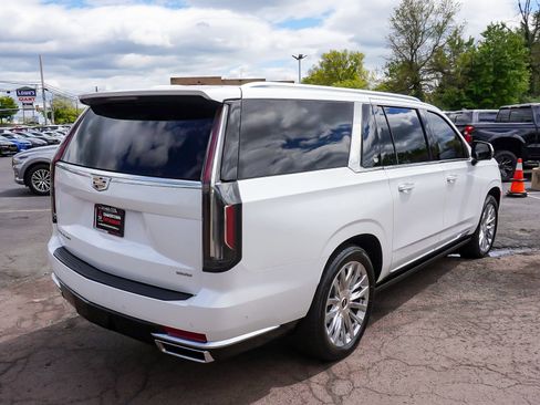 Used 2024 Cadillac Escalade ESV Premium Luxury w/ Performance Package AWD/4WD image 6