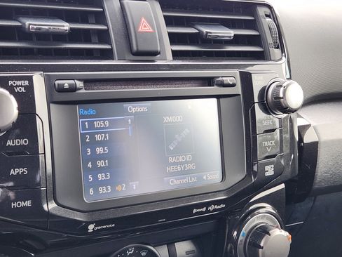 Used 2016 Toyota 4Runner Trail image 22