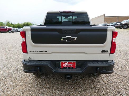 New 2026 Chevrolet Silverado 1500 ZR2 w/ ZR2 Bison Edition AWD/4WD image 5